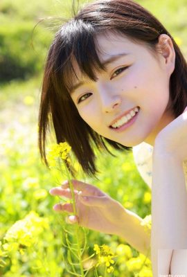 A linda fada do Japão com rosto infantil corajosamente tira seu corpo e revela algumas fotos sensuais – Hazuki Hazuki (63P)