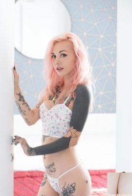 (Suicide Girls) 29 de agosto de 2022 – Fogo – Dualidade (58P)