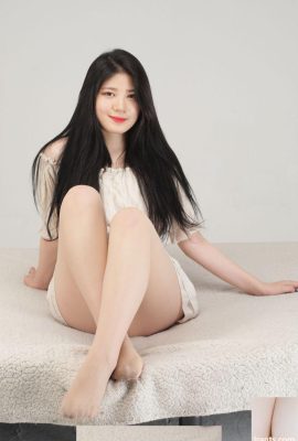 Fotos de uma jovem modelo de beleza coreana, justa e rechonchuda – Cher (41P)