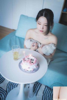 Torta de creme para festa de aniversário da beleza coreana Yeha (41P)
