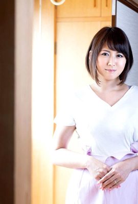 (Misaki Mina) Aproveite o aperto da bucetinha da esposa (26P)