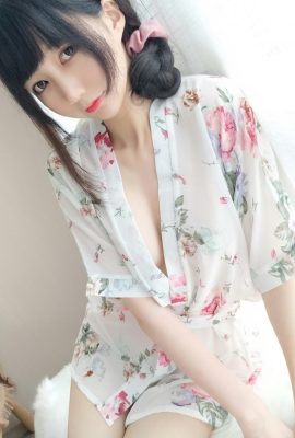 Monstros Coser@NAGISA – Yukata estilo japonês da esposa (37P)