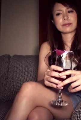 Beber com uma atriz AV…e passar a noite e fazer sexo por HAMAR 4 Parte 1 – Miharu Kai (140P)