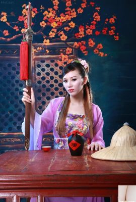 Foto privada de Si Daiyuan, uma linda mulher em trajes antigos (87P)