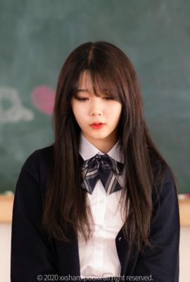 (ZIA.Kwon) As meninas da escola são tão corretas? A figura ainda é feroz (79P)