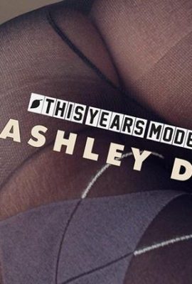 (This Years Model) 01 de setembro de 2023 – Boneca Ashley – Calças de Ashley (46P)