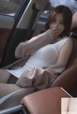 A bela coreana DoHee foi atacada e amarrada enquanto andava de carro (foto da história) (68P)