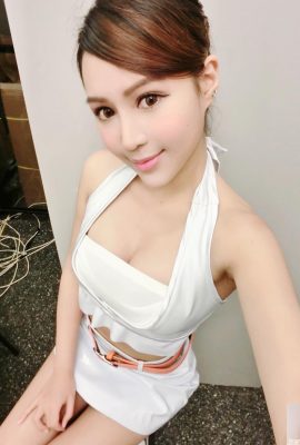 A jovem modelo Ye Kaiqi é muito bonita, com um corpo bonito e uma textura melhor!  (40P)