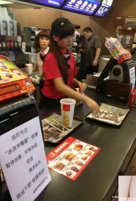 A deusa Zhongshan McDonald's, de 17 anos, desapareceu por 6 anos e tornou-se super feroz!  “Elder Storm Upgrade”… Fotos celestiais (25P)