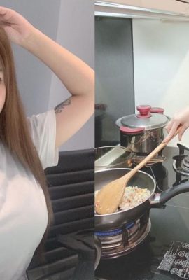 A calcinha de renda da “doce namorada” Han Ji-eun Nancy revela sua “cintura branca” e ela cozinha sexy para te alimentar (13P)