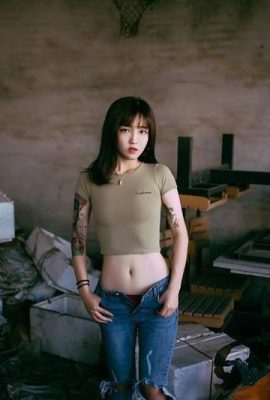“Use roupas para parecer mais magra, tire a roupa para parecer mais gorda” A estudante Yingying faz uma grande diferença no estilo de seus tops (26P)