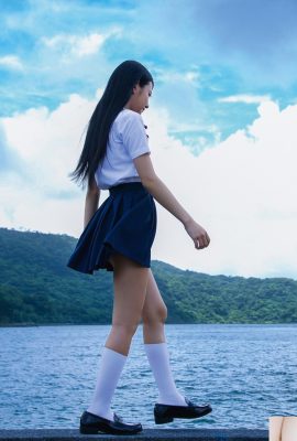 (Yakake Yumi) A garota com seios pequenos, nádegas perfeitas e figura maligna exposta de repente (35P)