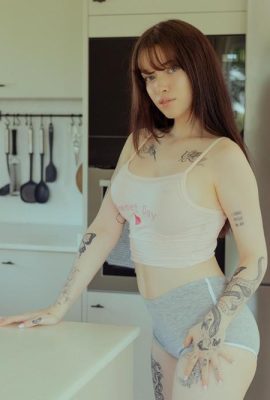 (Suicide Girls) 20 de janeiro de 2024 – Aine + Narumi – BELEZA DUPLA (56P)