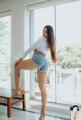 (Suicide Girls) 27 de janeiro de 2024 – Bahala – Link sorrateiro (47P)