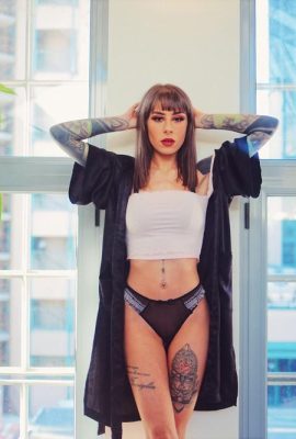 (Suicide Girls) Coralhyin – 2020-07-09 Domingo ensolarado