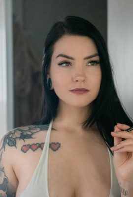 (Suicide Girls) 21 de março de 2024 – Magnum – Rain On Me (48P)