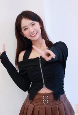 Fãs da garota gostosa “Zhang Yahan” com sua aparência doce e corpo gostoso assistiram Dongmo Tiao (10P)