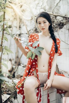 (Coleção extra XiuRen) Linda modelo Chenchen “Primeira experiência na natureza” (118P)