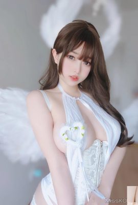 Coser@女主K anjo eroge (100P)