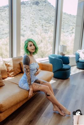 (Suicide Girls) 15 de julho de 2024 – Thumper – Day Dreams (40P)