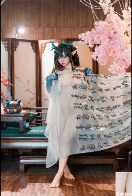 Aya foi descoberta por Aya e 小和蜜丝 – Nian and Dusk Chinese Dress (199P) (