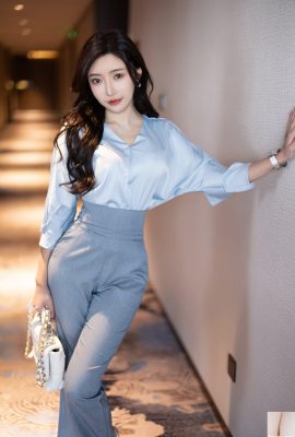 Wang Xinyao Yanni calça azul cinza e top de seda (85P)