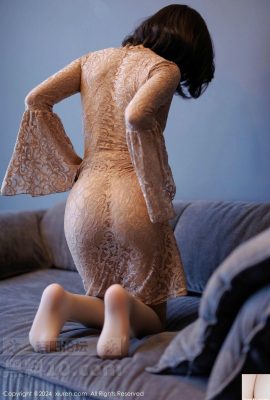 O vestido sexy de cor clara da Deusa Xu Lizhi Booty com seda ultrafina mostra sua figura graciosa em uma foto sedutora (27P)