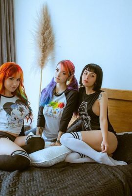 (Suicide Girls) 02 de fevereiro de 2025 – sombra + Mimo – Paradise Room (46p)