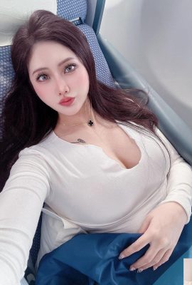 A beleza de Taiwan Queena é tão bonita e bonita em seu corpo que torna as pessoas incapazes de parar (7p)