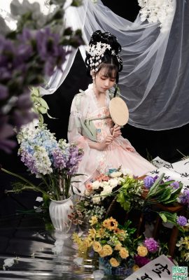 Miao Xiaoji’s “Flowers ‘Collection” (85p)