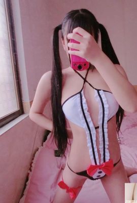 (Moe Baijiang) Roupa Sexy (40p)