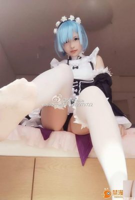 (Xi daidai) Cosplay Rem (32p)