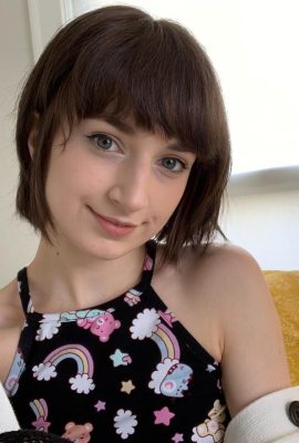 ISTIES com Flora Rodgers Porn Photos (20p)