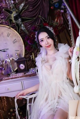 “Peng Xiaoyun” mostra seus tumultos brancos e tenros de anciãos na Internet (10p)