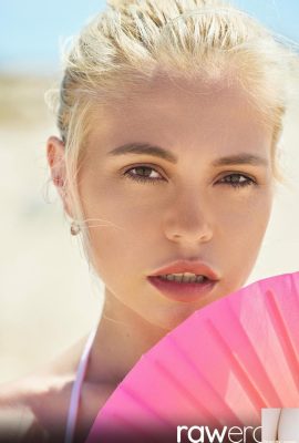 (Erótico cru) 23 de maio de 2025 – Margot Gajewska Beach Rose (35p)