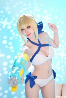 Deusa Coser “Xuanzi” é encantadora, doce e doce, e ela mostra seus “peitos grandes” super sexy (10p)