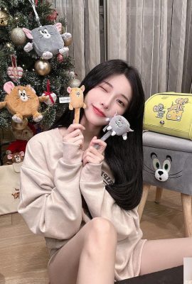 A beleza sexy “Xiao Zhixuan” tem uma figura que está além da imaginação. Quase caiu dos seios (10p)