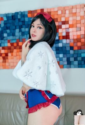 (Suicide Girls) 03 de junho de 2025 – Biawhite – Branca de Neve (52p)