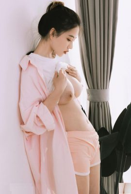 (Modelo Nacional do corpo humano) Nnian”No início do verão” (50p)