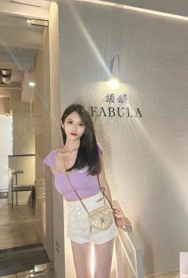 Uma foto quente de “Li Xin” escondida em uma figura bonita (10p)