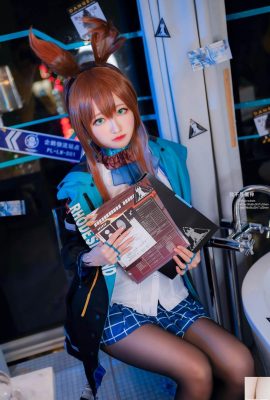 Cos Girl Arty Yati – Coelhinho de seda preta (22p)