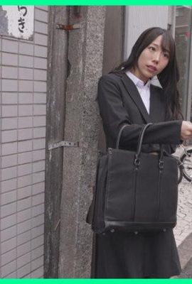 Ozaki Erika: Você quer sentir o cheiro? Cheiro feminino não lavado e suado 3 ozaki erika (21p)