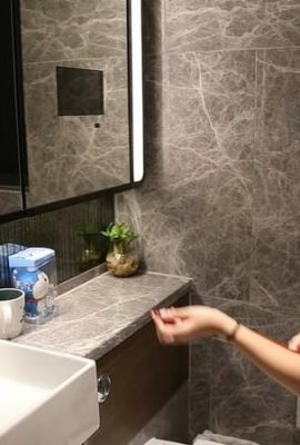 (Auto-foto) Girl foi ao mar para fotos particulares (29p)