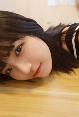 “Kitty Mimi” Charm único imparável (10p)