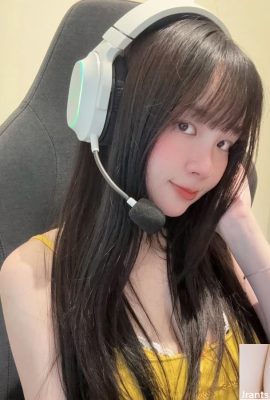 BONDE LIVE LIVE “TINGMI” A parte superior do corpo descreve seu charme sexy (10p)