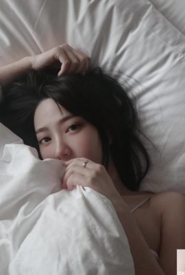 “Fifi Feifei” O groove profundo do mal tenta e a bela figura é exposta (10P)