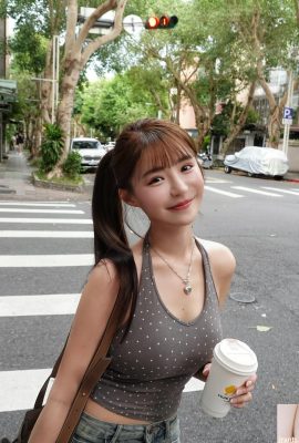 “Yuan Yuan” tem um corpo sedutor sob seu rosto puro (10P)