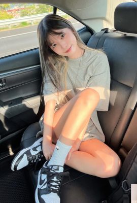 “Yellow Halo Needle” parece + figura perfeita, a heroína básica dos quadrinhos da vida real (10P)