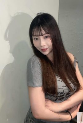 O busto orgulhoso de “Lin Xi” descreve a tentação final de curvas encantadoras (10P)