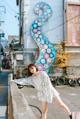 (けんけん) A linda garota Sakura tem pele clara e curvas finas e é absolutamente deslumbrante (32P)